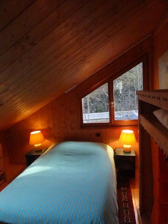 Les Nereides Studios Et Appartements Brides Les Bains Eksteriør bilde